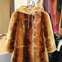 Перекрой из маминой дубленки Перекрой из маминой дубленки